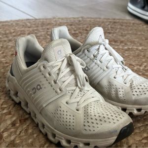 Cloud 5 - white - size 7.5